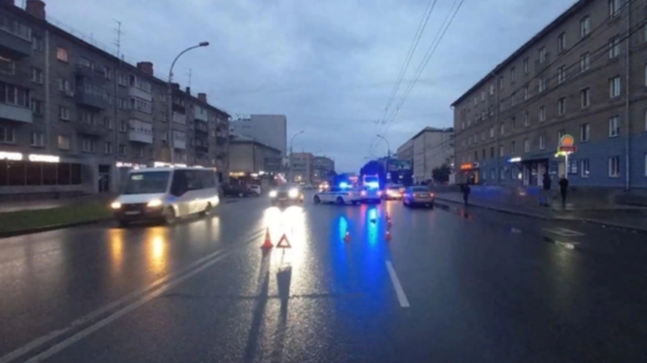 Бабушка погибшей в ДТП сибирячки добивается возбуждения уголовного дела