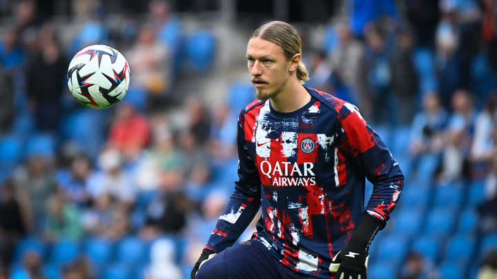 Матвей Сафонов не примет участие в матче против Лилля из-за болезни