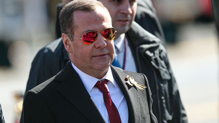 Медведев указал истинный интерес США при вмешательстве в конфликт на Украине