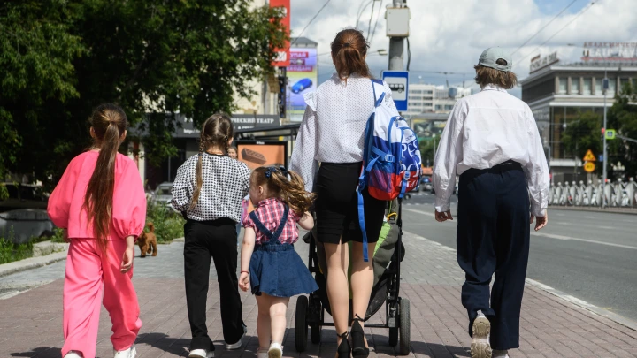 День матери: трогательные поздравления в стихах и прозе