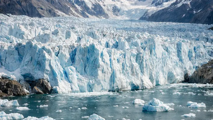 Ледник-убийца Колка может снова обрушиться: учёные предупреждают об угрозе