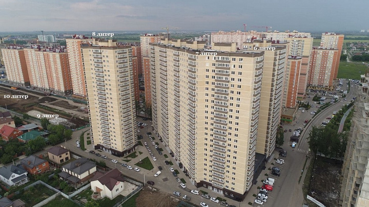 В Краснодаре дольщики трех долгостроев получили ключи от квартир