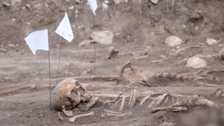 Археологи нашли золото скифов в древнем кургане в Туве