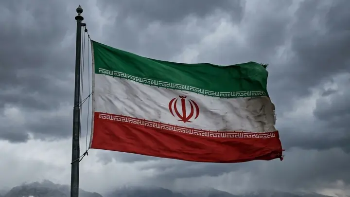 Посол Джалали ответил на слухи о лечении Хаменеи в Москве