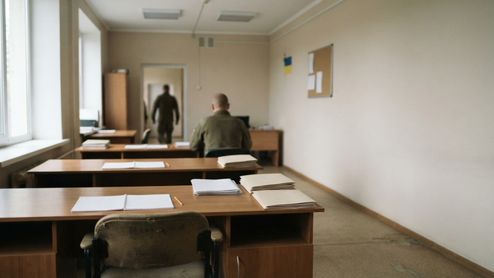 Драпатого обвинили в неспособности пресечь алкоголизм в ВСУ