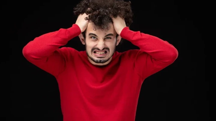 А теперь запомните! - Киевский журналист защищал ТЦК, а теперь мобилизован. Его жена уже рыдает в соцсетях и ругает Зеленского