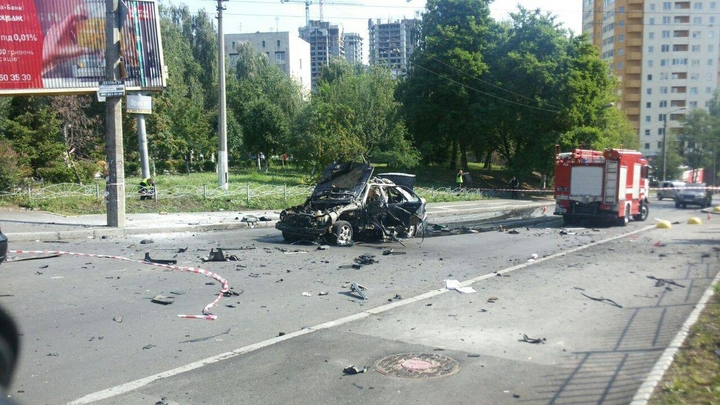 Террористы взорвали авто начальника ГИБДД Херсонской области, в котором находилась его семья