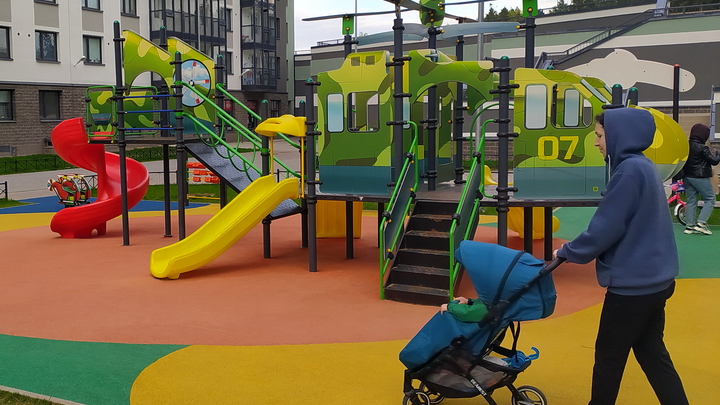 Путинские выплаты на первого ребёнка стали выше в Подмосковье