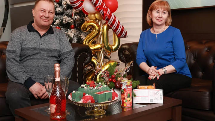 Что известно о паре из Тюмени, выигравшей миллиард: чем занимаются, что купят, какие налоги заплатят