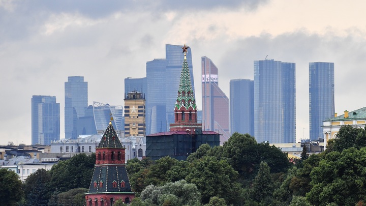 Маски сброшены: Ради чего Киев отправляет беспилотники в Москву