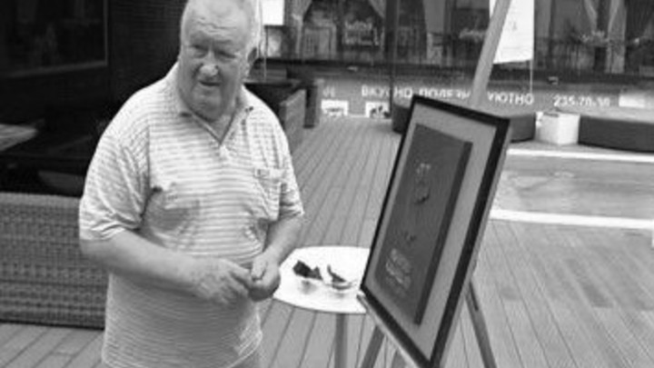 Умер знаменитый сочинский скульптор, автор памятника героям фильма Бриллиантовая рука