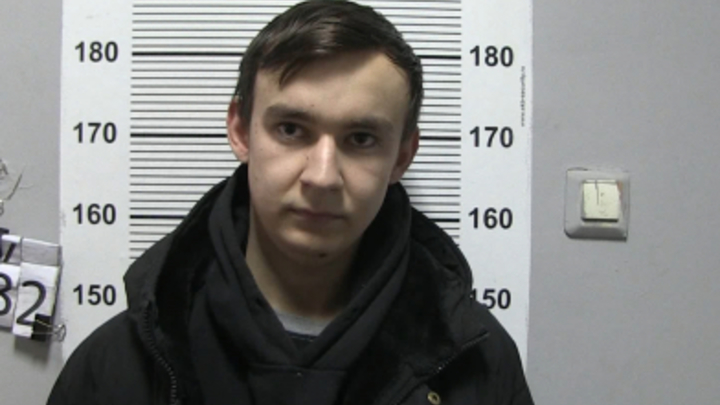 Задержанный за дебош с топором в троллейбусе в Екатеринбурге дал показания