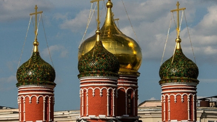 Как в России относятся к религии: 86% верующих отнесли себя к православным христианам