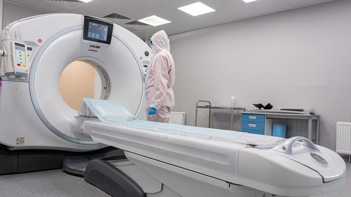 Из-за поломки томографа в Шуе пациентов стали возить на КТ в Иваново