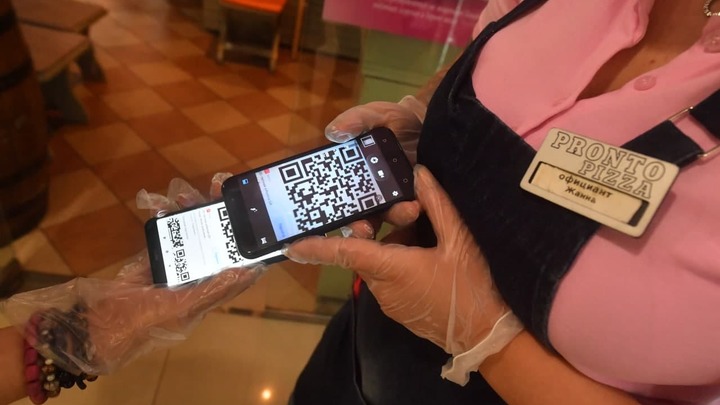 Уральский полпред Якушев предсказал долгую жизнь с QR-кодами