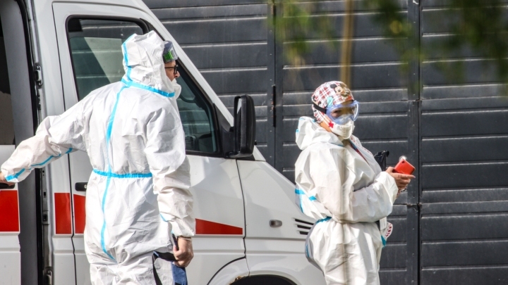 Число зараженных коронавирусом кузбассовцев превысило 52 000 человек