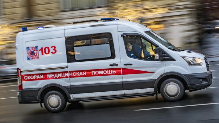 На вечеринке Аптечного ревизорро двое погибли от ожогов сухим льдом в бассейне