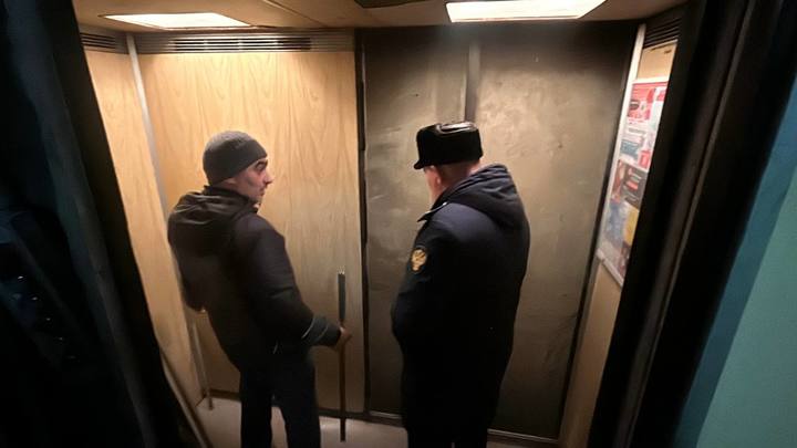 Стало известно, почему разрушился лифт в Ленинском районе Челябинска