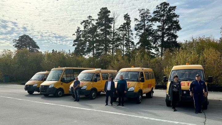 49 новых школьных автобусов поступило в образовательные организации Новосибирской области