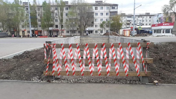 Заплыв самарца в пешеходном переходе прокомментировал региональный минтранс