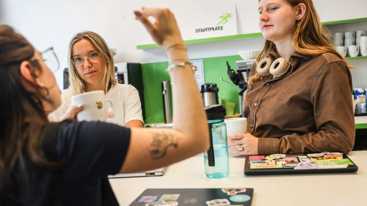 Собянин: Флагманский волонтёрский центр откроется в здании Павловской больницы