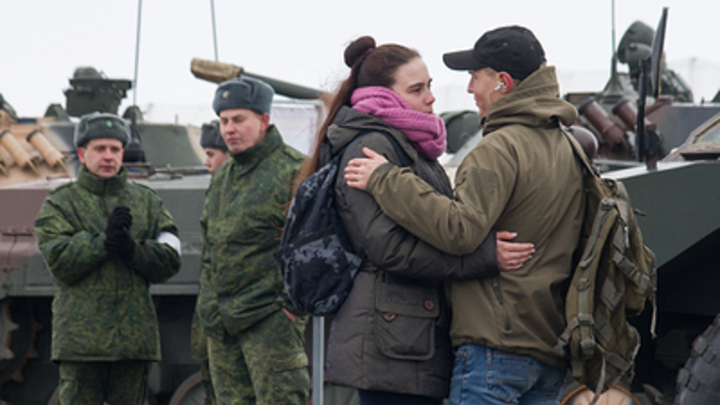 Опрос в Забайкалье: что хотят получить в подарок мужчины на 23 февраля?