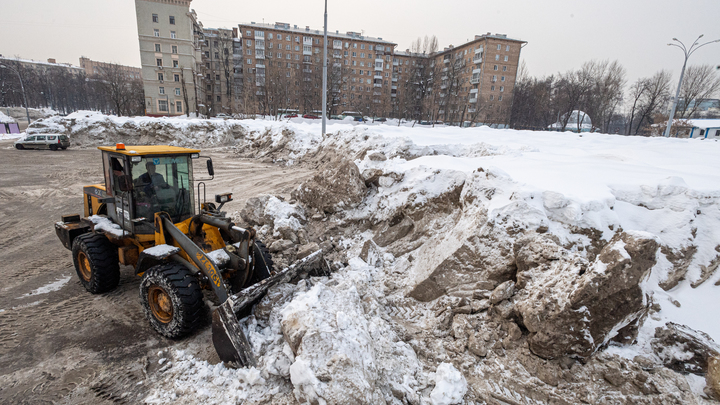 Жители Самары требуют отстранить Кедр-1 от уборки снега