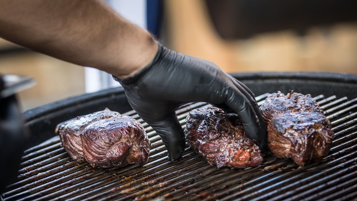 Британского подводника наказали за пир во время чумы