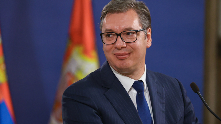 ЕС требует от Сербии защитить целостность Украины, но отказаться от своего суверенитета