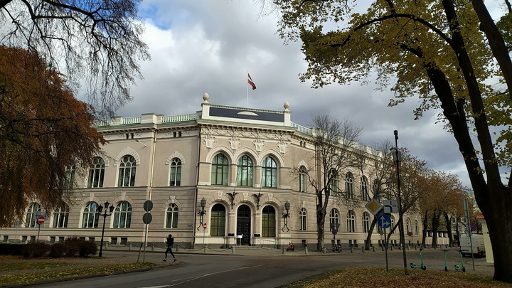 Центробанк повысил ключевую ставку