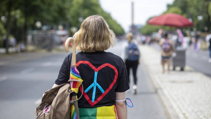 В США попытались переписать Священное Писание под извращенцев. Вышла ересь