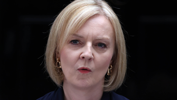 Лиз Трасс проигнорировала гул толпы во время первой речи