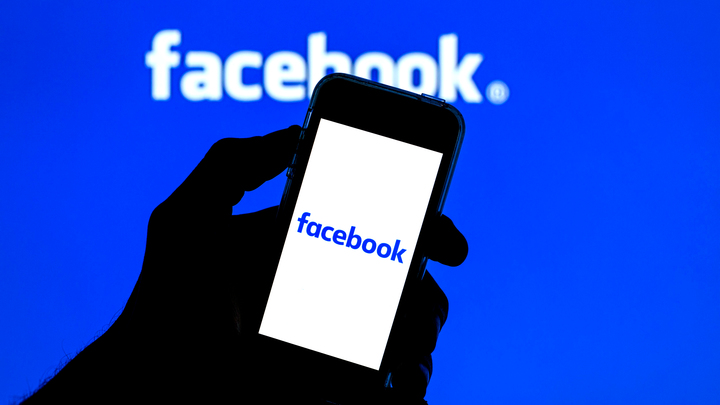 Четыре промаха Facebook потянули на штраф в 17 миллионов рублей