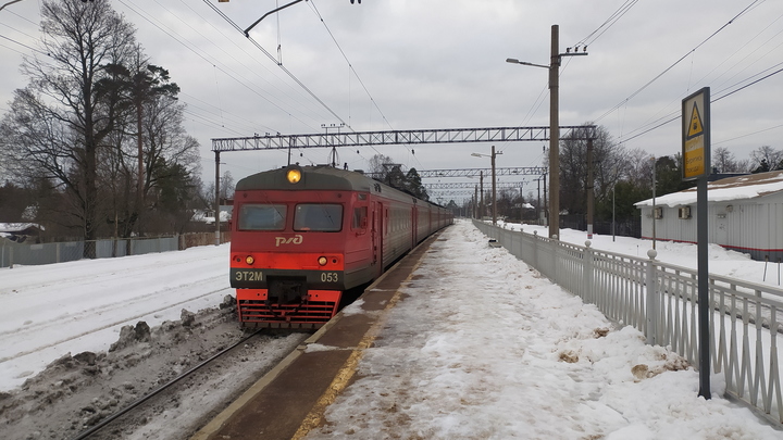 Школьники с Донбасса прибыли в Свердловскую область