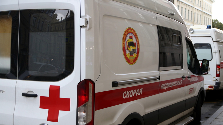 Что известно о пострадавшем в сильном пожаре на севере Петербурга