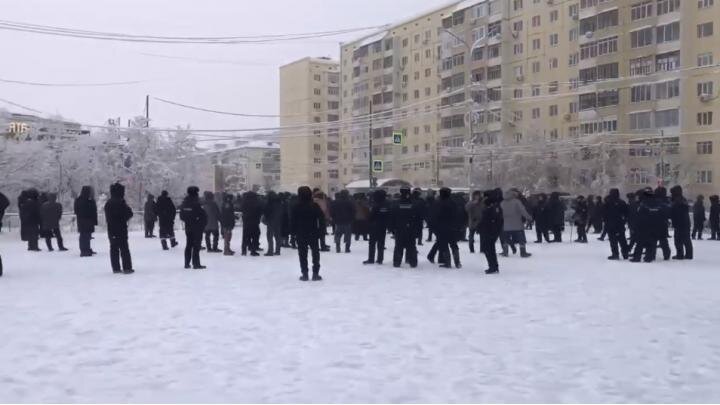 Некому спасать Зеленского, финал обнальщиков и трагедию в Якутске: новости к утру 31 января