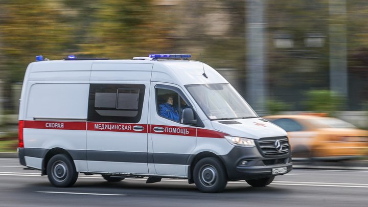 Мост с машиной рухнул в Подмосковье сразу после ремонта