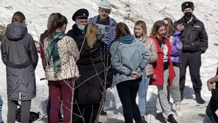 В Новосибирске полиция задержала молодых людей при посвящении в студенты НГУ