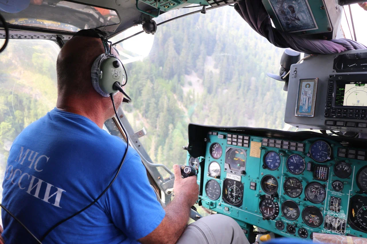 Отец с сыном пропали в горах Сочи