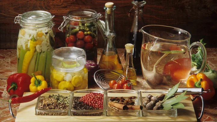 Nutrients: ученые нашли три простые специи, замедляющие старение