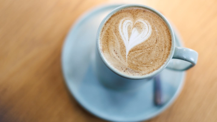 Ученые: 3-4 чашки кофе в день грозит замедлением старения