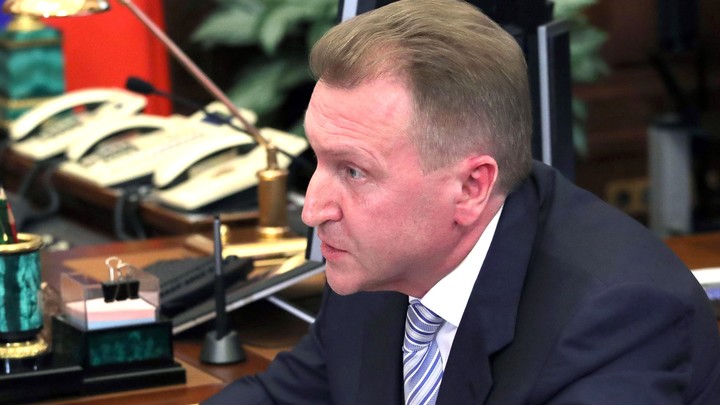 Игорь Шувалов ответил на вопрос о полётах в Австрию в дни пандемии и своём слепом трасте