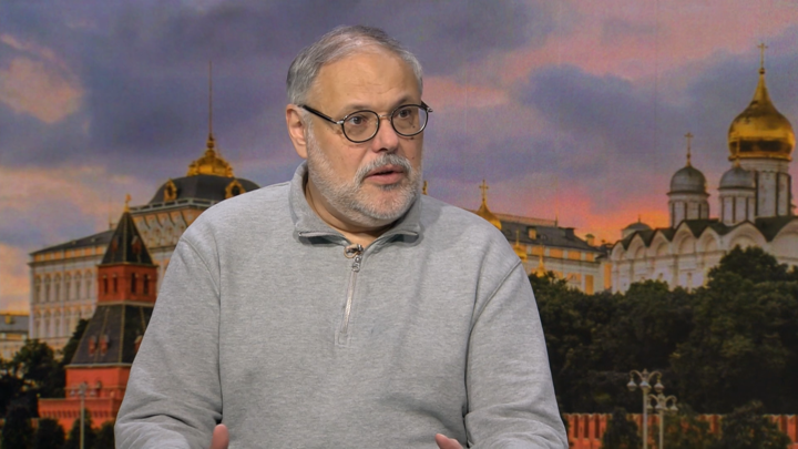 Михаил Хазин тонко поддел экономические власти России