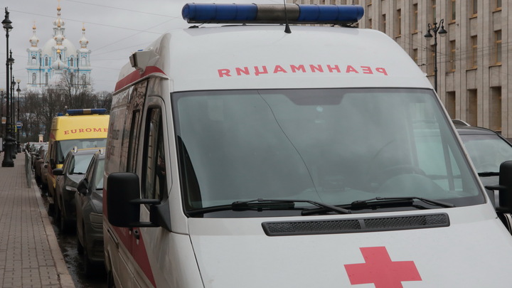 Воткнули нож, потом ножницы: Рэпер Моргенштерн попал в больницу