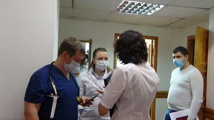 Covid-19 - дело семейное: половина заболевших коронавирусом в Азове - медики и их родственники