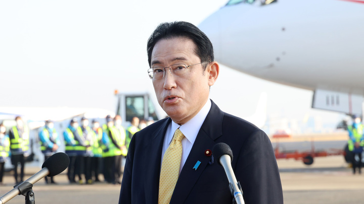 Пользователи из России назвали смешным ответ Японии на санкции: А нас-то за шо?!