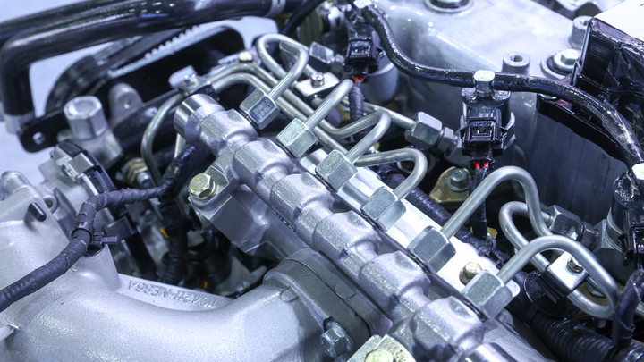 Автожурнал «За рулем» рассказал о способе очистки двигателя без его разбора