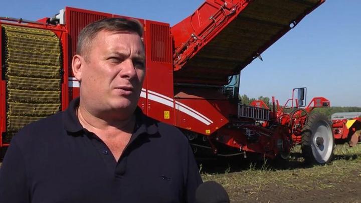 Находящегося под домашним арестом депутата заметили у банкомата в Новосибирске