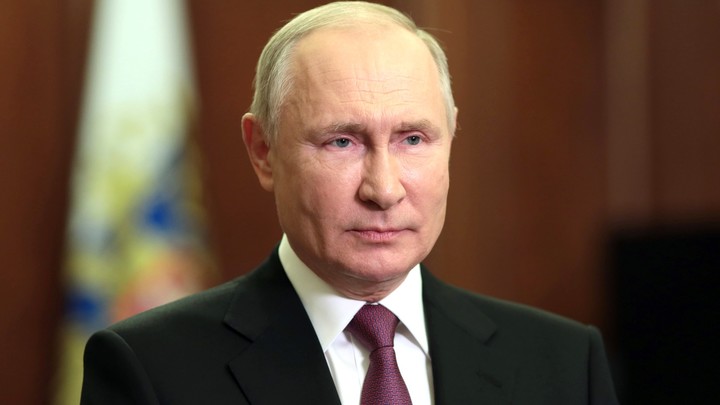 Путин поздравил Пашиняна и Саркисяна с Днем независимости Армении