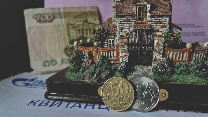 У вас задолженность: более 450 тысяч жителей Петербурга получат извещения от Фонда капремонта